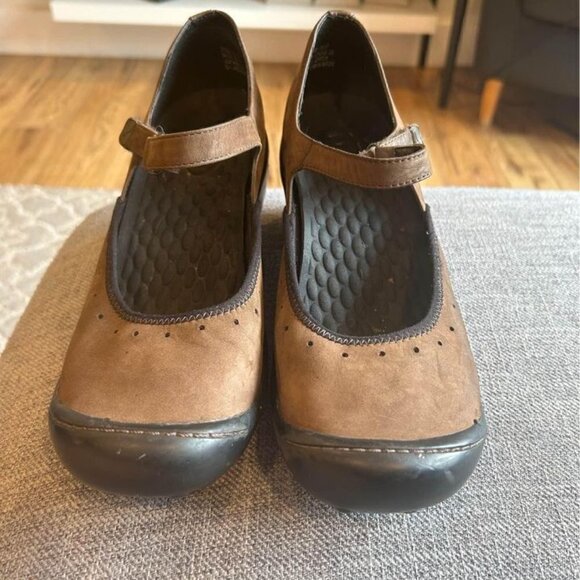 Woman’s PRIVO leather wedge anti slip all terrain shoes. Velcro. Size 9.5 - Picture 11 of 11